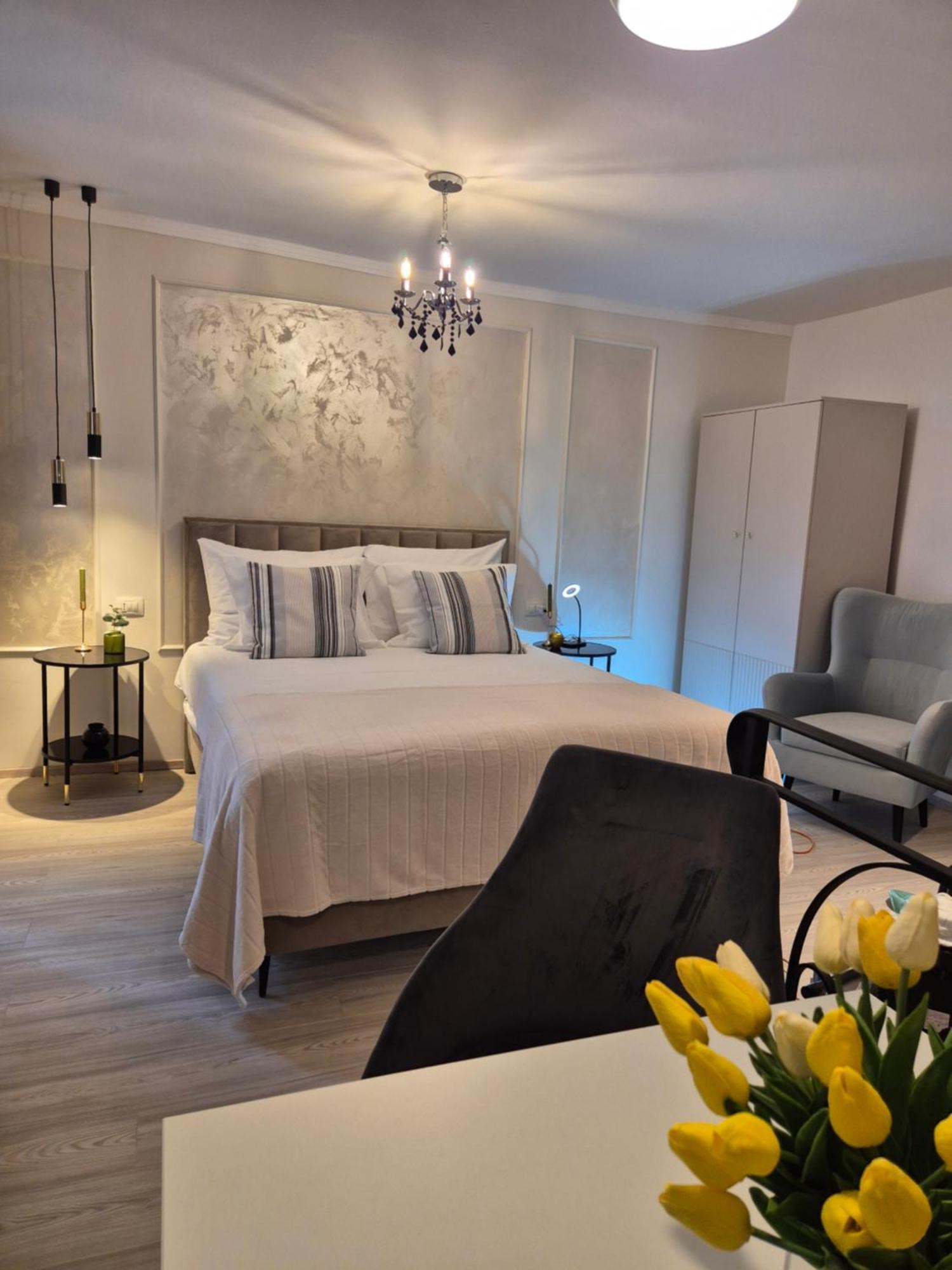 Studio Apartment Lily Rovinj Exterior foto